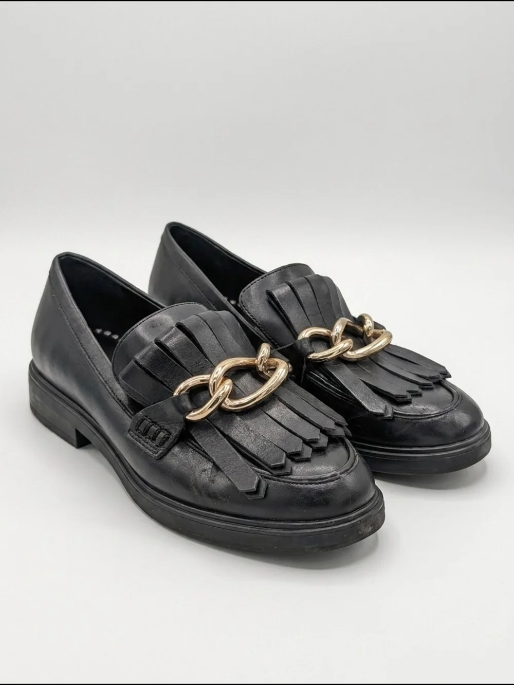 Antonio Melani Black Leather Fringe Chain Loafers Size 7.5